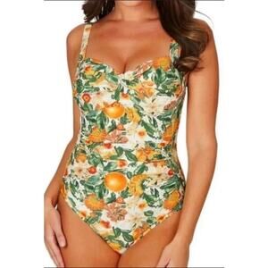 NipTuck Swim Orange Citrus Joanne Twist Front One Piece US 4 NWT
